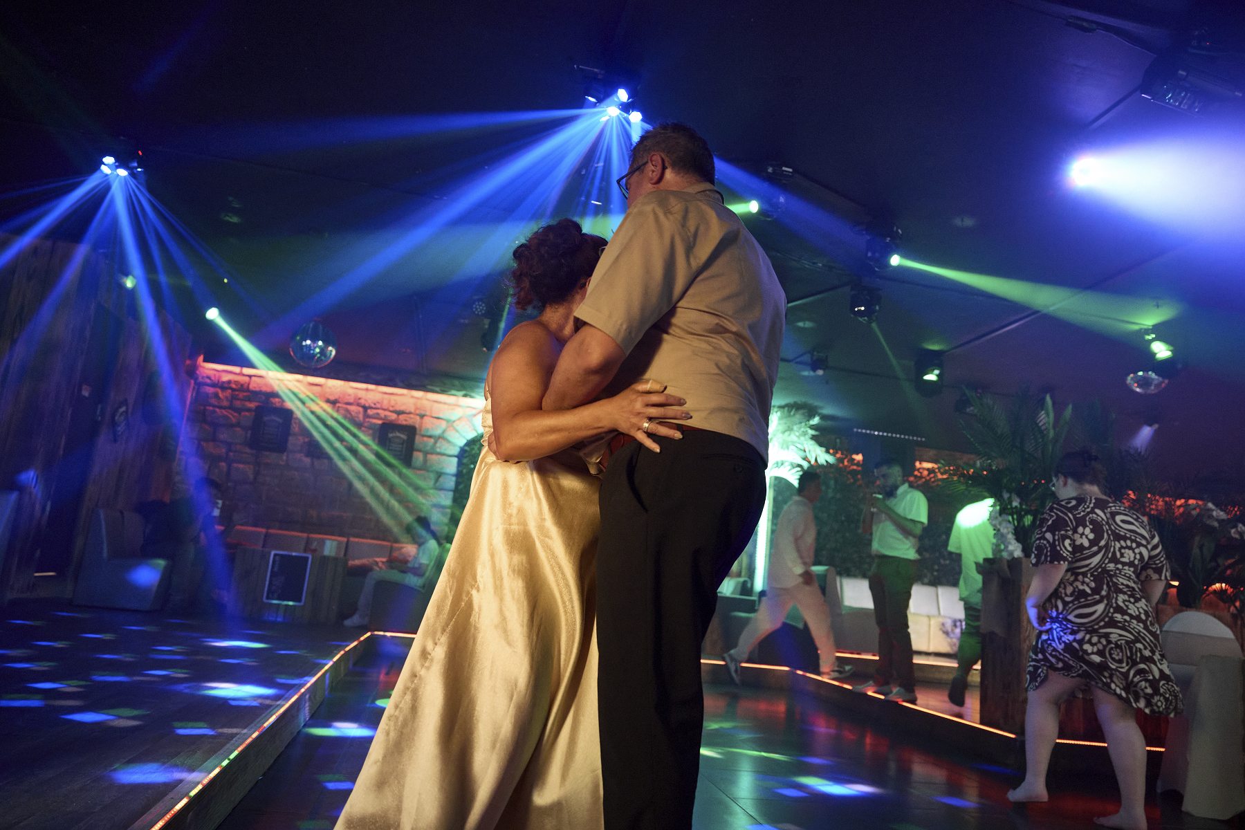 Réalisation Mariage 68c194b69d86e7.22441876 - LENIGHT : organisation, installation, animation de soirée et ambiance club Réalisation Mariage 68c194b69d86e7.22441876 - LENIGHT : organisation, installation, animation de soirée et ambiance club
