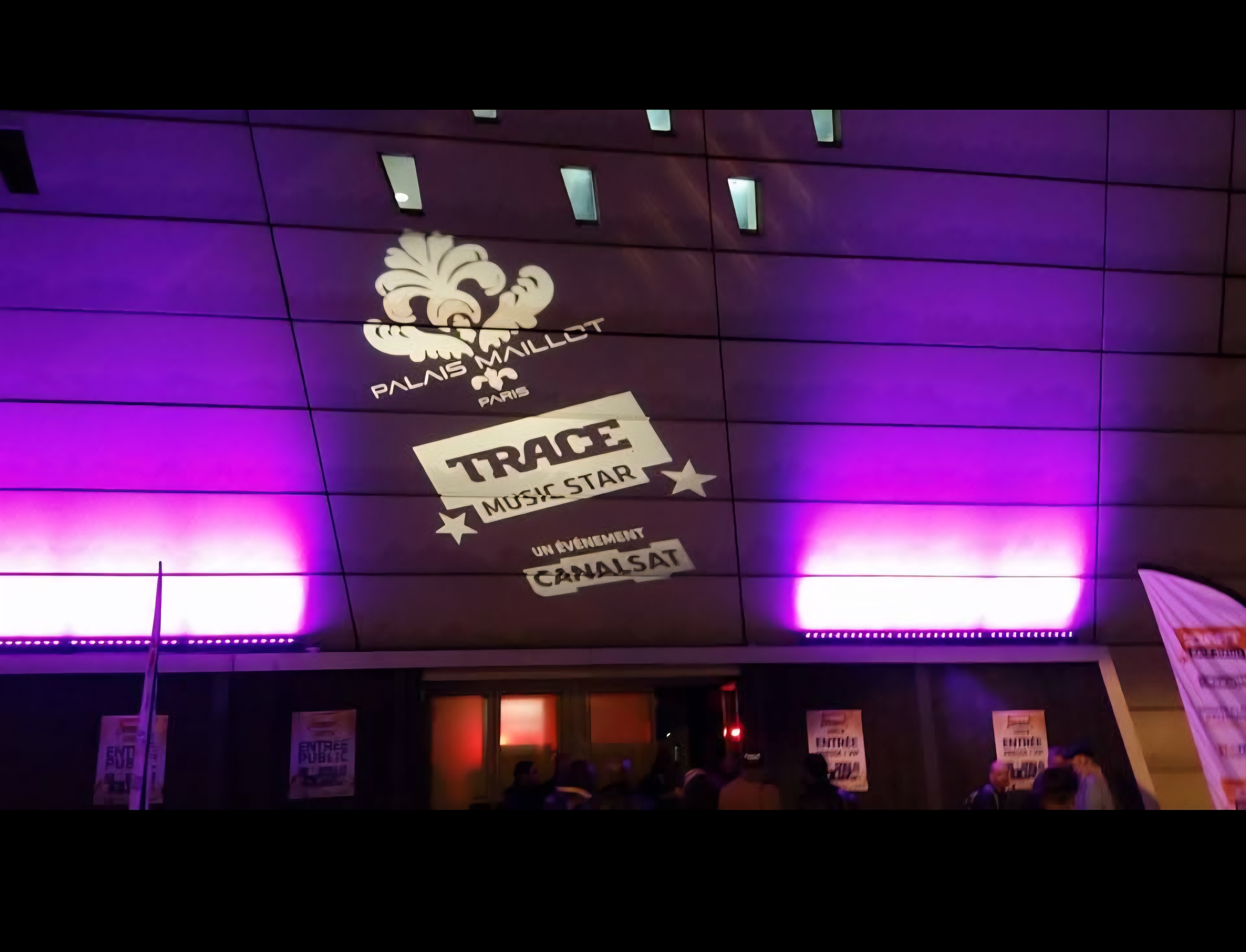 Réalisation Ref 692702627f2a13.06145704 - LENIGHT : organisation, installation, animation de soirée et ambiance club