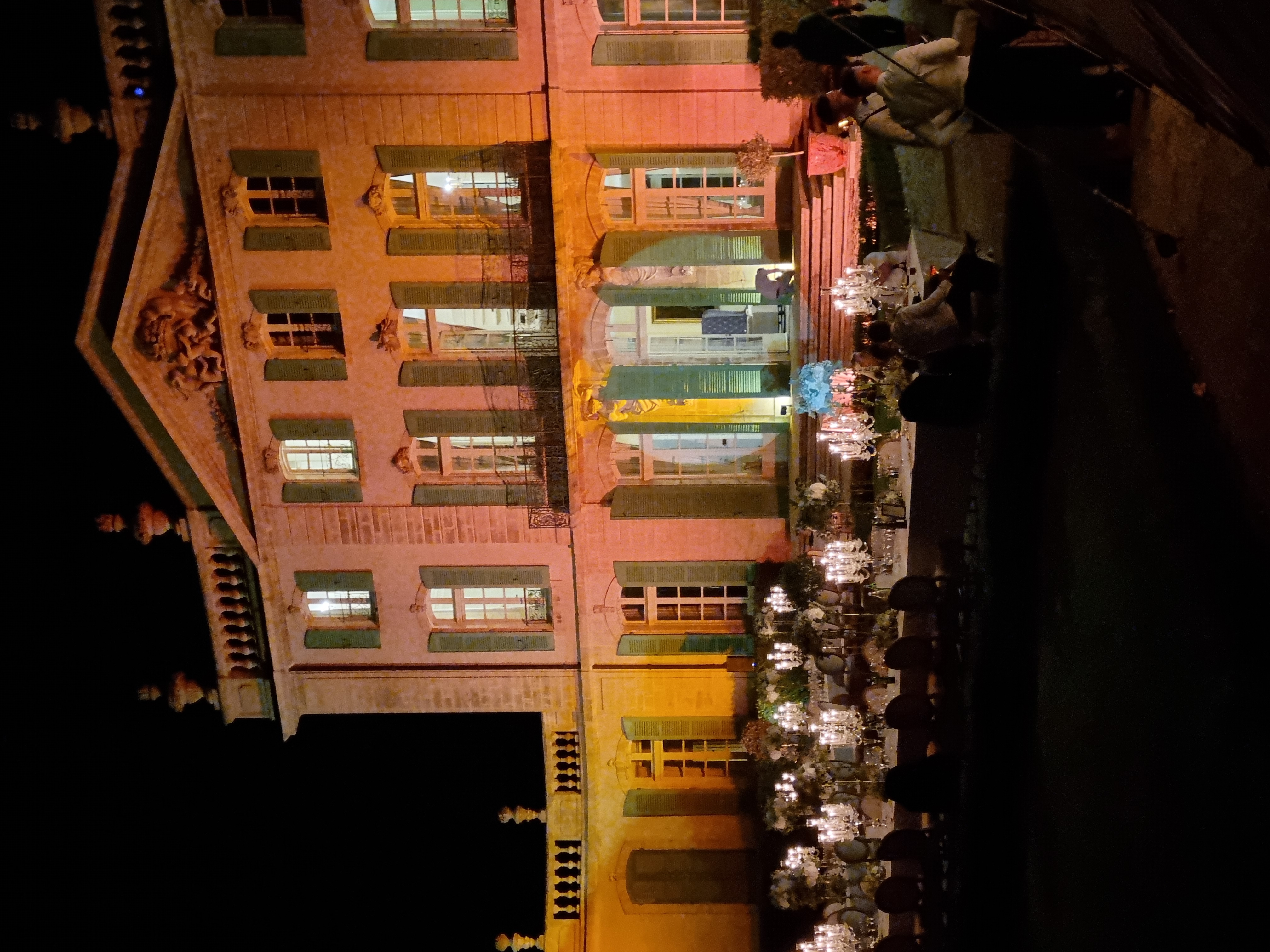 Réalisation Ref 692704cd471cf0.62820551 - LENIGHT : organisation, installation, animation de soirée et ambiance club